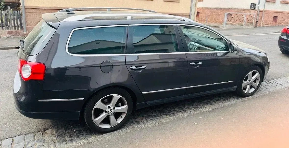 Gebraucht VW Passat 190 PS (139 kW) 2009 Braun Kombi