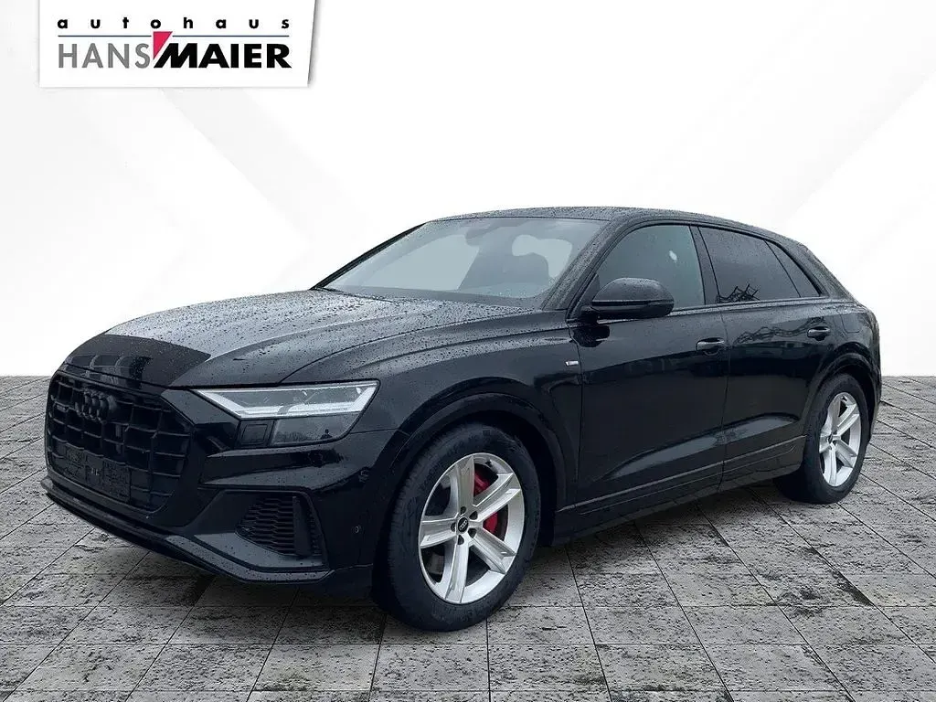 Gebraucht Audi Q8 S-Line 381 PS (280 kW) 2023 Mythosschwarz metallic SUV