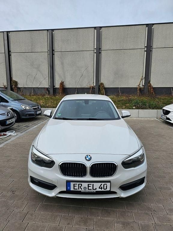 Gebraucht BMW 116 116 PS (85 kW) 2017 Weiß Kleinwagen