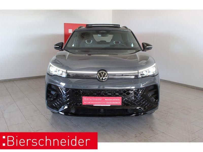 Gebraucht VW Tiguan Style 272 PS (200 kW) 2025 Grau SUV