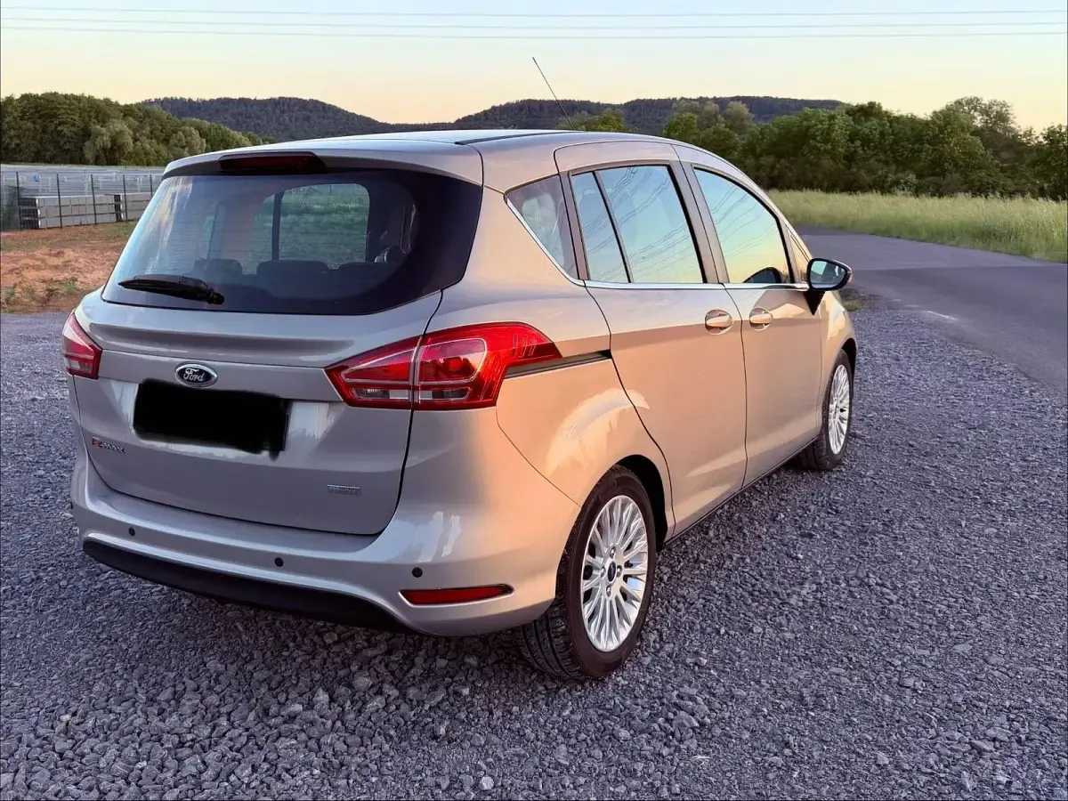 Gebraucht Ford B-MAX Titanium 101 PS (74 kW) 2012 Beige Van / Kleinbus