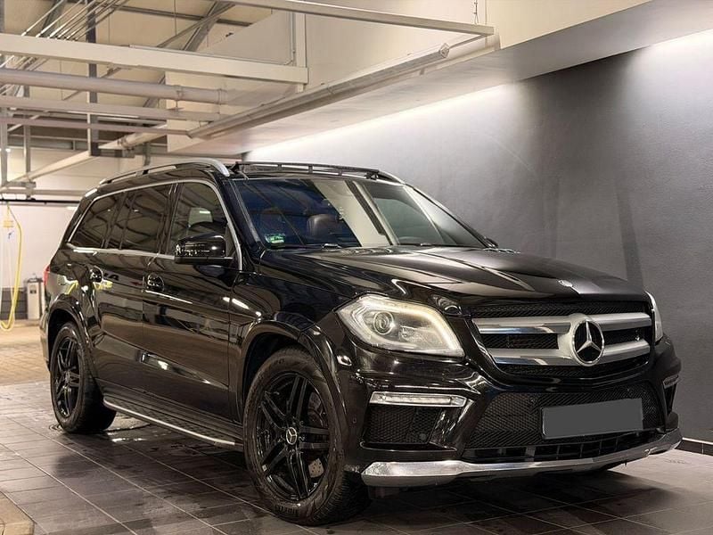 Gebraucht Mercedes GL350 AMG 258 PS (189 kW) 2014 Schwarz SUV