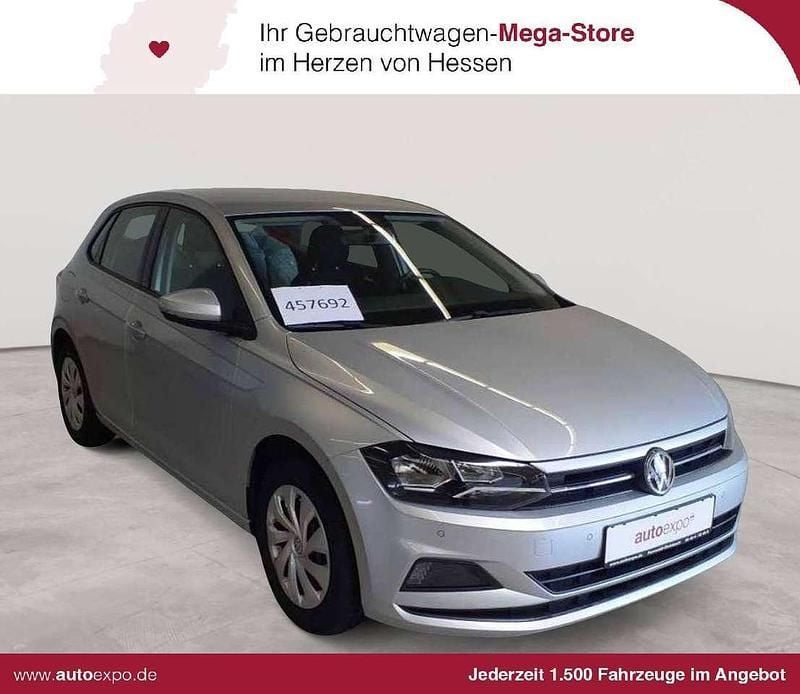 Reflexsilber metallic Gebraucht 2019 VW Polo Comfortline Limousine | 12.789 € (Fairer Preis) - Bild 1/4