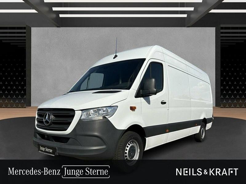 Gebraucht Mercedes Sprinter 170 PS (125 kW) 2023 Arktikweiß Van