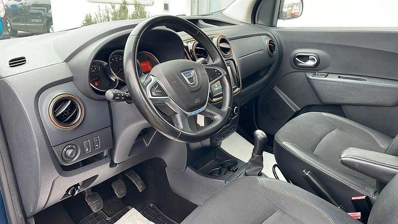 Gebraucht Dacia Dokker Celebration 116 PS (85 kW) 2017 Van / Kleinbus