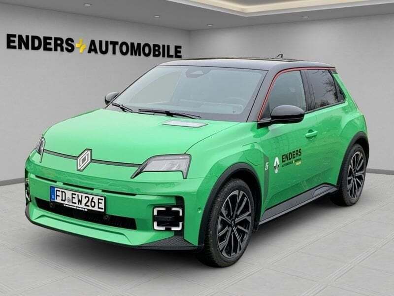 Metallic Gebraucht 2024 Renault R5 Komfort Kleinwagen | 32.990 € (Fairer Preis) - Bild 1/4