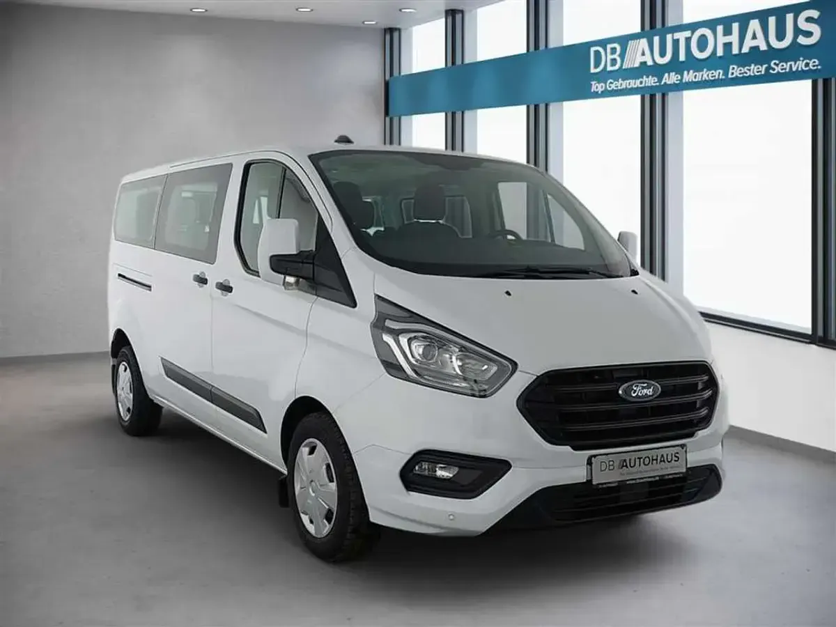 Gebraucht Ford Transit Custom Trend 105 PS (77 kW) 2022 Weiß Kombi