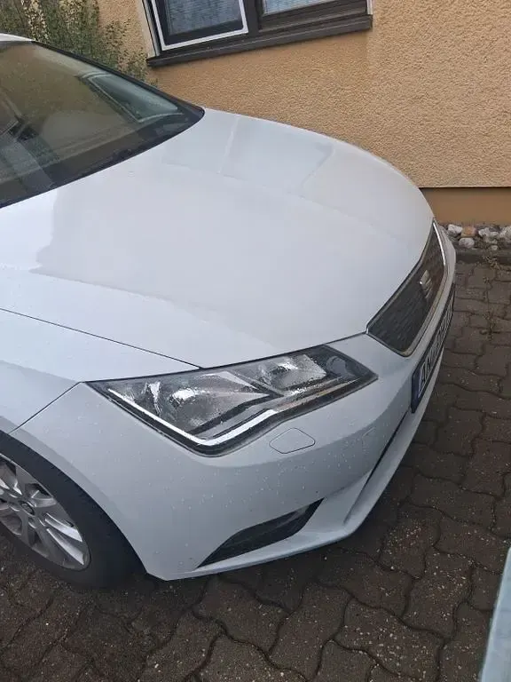 Gebraucht Seat Leon Style 140 PS (102 kW) 2013 Weiß Limousine