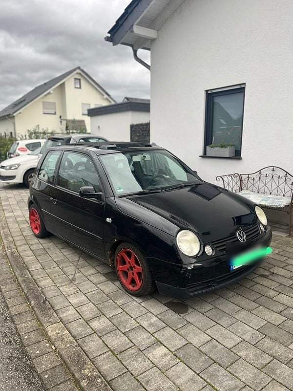 Gebraucht VW Lupo 50 PS (36 kW) 2001 Schwarz Kleinwagen