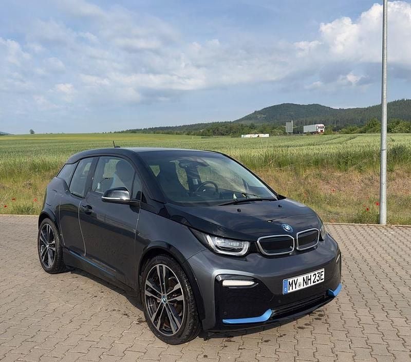 Schwarz Gebraucht 2020 BMW i3 Performance Kleinwagen | 18.850 € (Guter Preis) - Bild 1/4