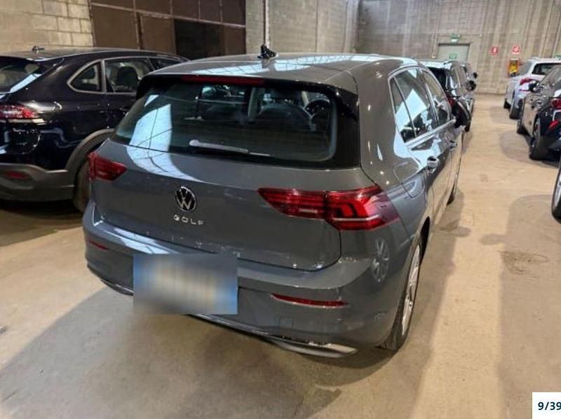 Gebraucht VW Golf VIII Style 150 PS (110 kW) 2025 Delfingrau metallic Limousine