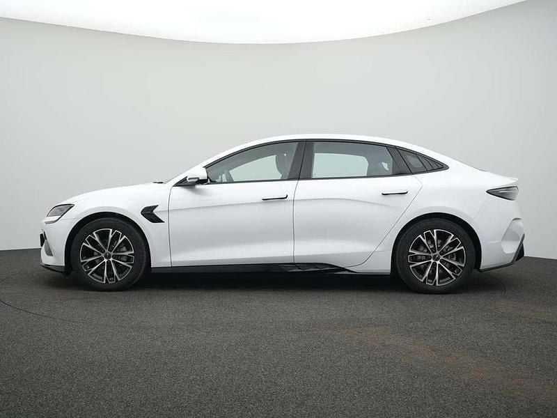 Gebraucht BYD Seal Comfort 169 kW (231 PS) 2025 Polar white Limousine