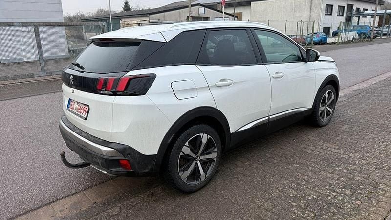 Gebraucht Peugeot 3008 Allure 179 PS (131 kW) 2018 Weiß SUV