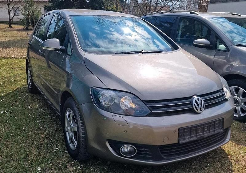 Gebraucht VW Golf VI 105 PS (77 kW) 2011 Braun Kleinwagen