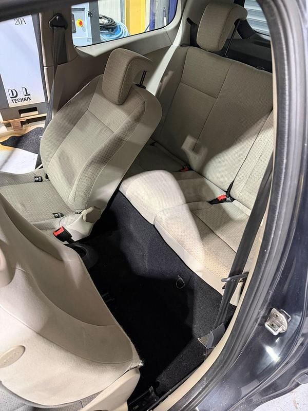 Gebraucht Renault Clio II Expression 75 PS (55 kW) 2005 Grau Limousine