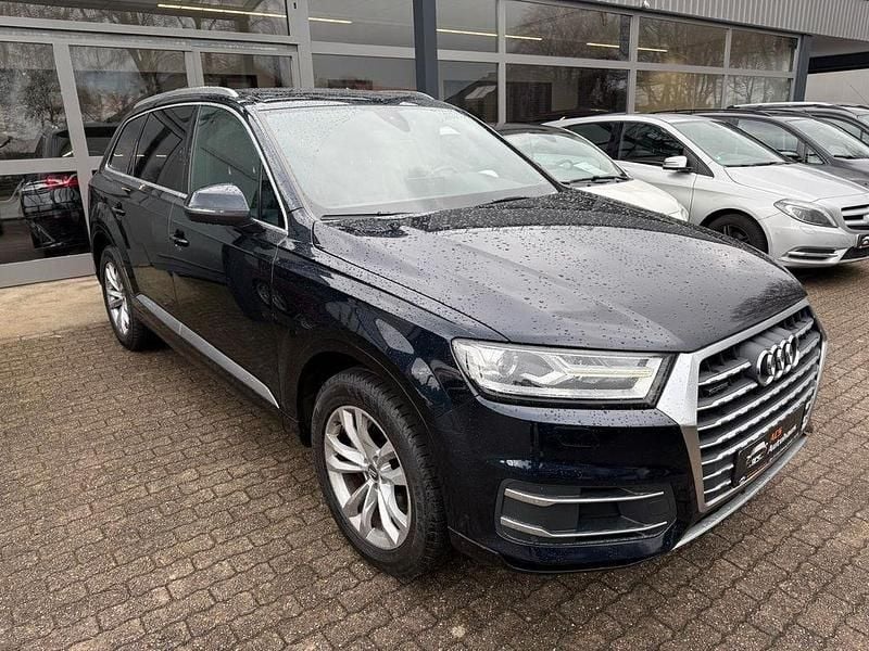 Second-hand Audi Q7 Performance 211 CP (155 kW) 2016 Negru SUV