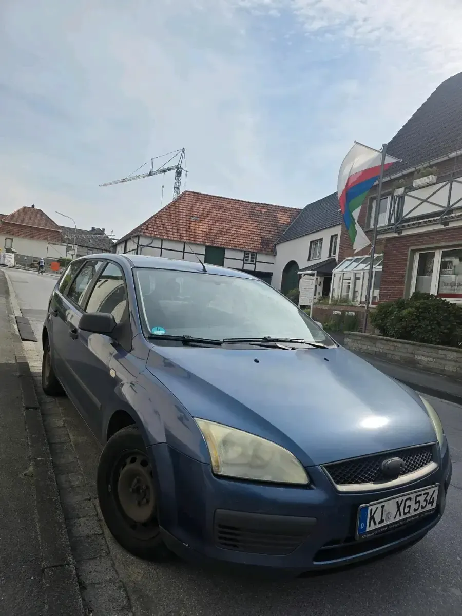 Gebraucht Ford Focus 105 PS (77 kW) 2006 Kombi