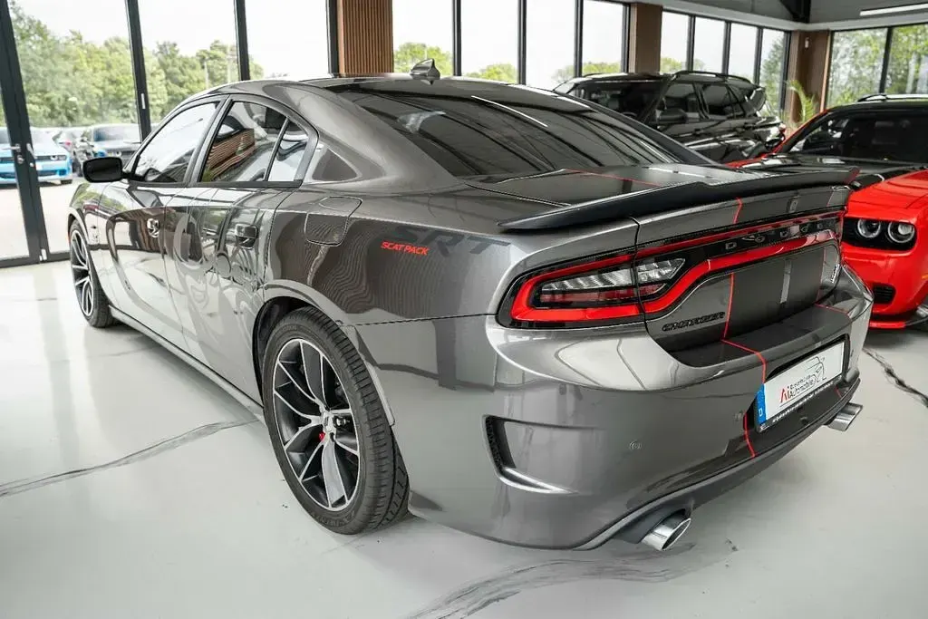 Gebraucht Dodge Charger 492 PS (361 kW) 2021 Grau Limousine