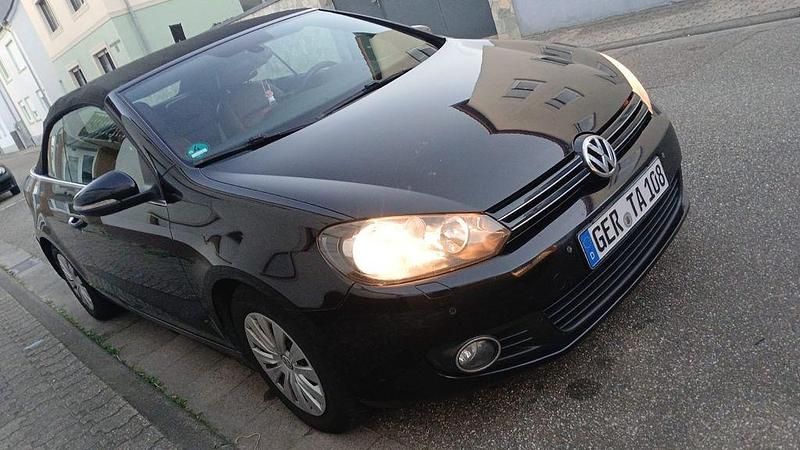 Gebraucht VW Golf 105 PS (77 kW) 2011 Schwarz Cabrio