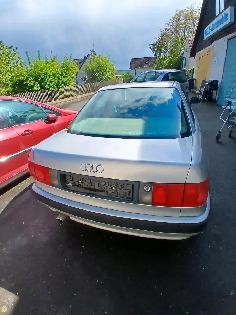 Gebraucht Audi 80 90 PS (66 kW) 1994 Grün Limousine