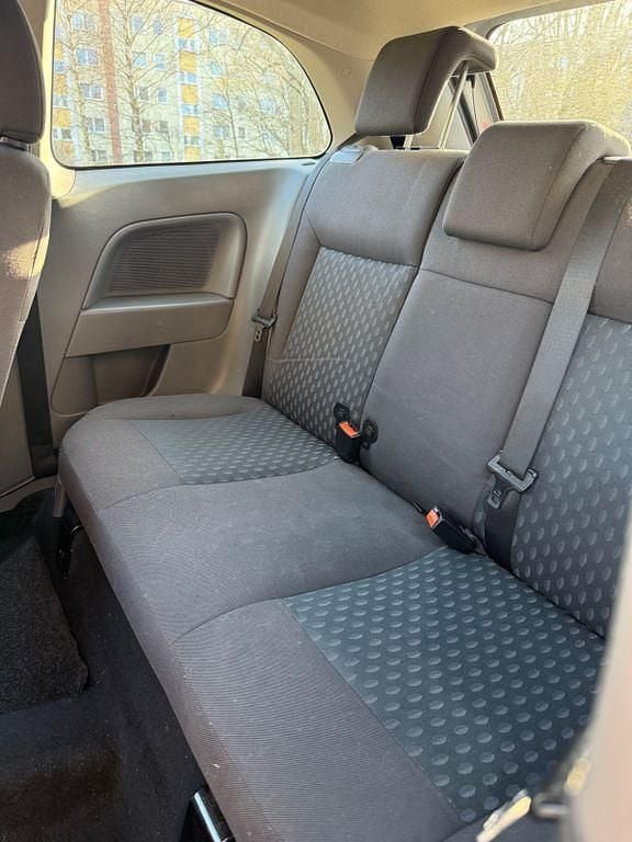 Gebraucht Ford Fiesta 69 PS (50 kW) 2003 Silber Kleinwagen