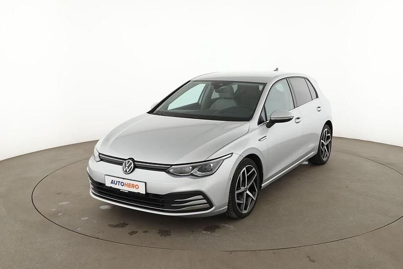 Gebraucht VW Golf VII Style 150 PS (110 kW) 2020 Grau Limousine