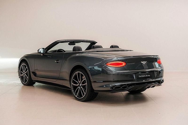 Second-hand Bentley Continental GT Convertible 549 CP (403 kW) 2020 Gri Cabrio