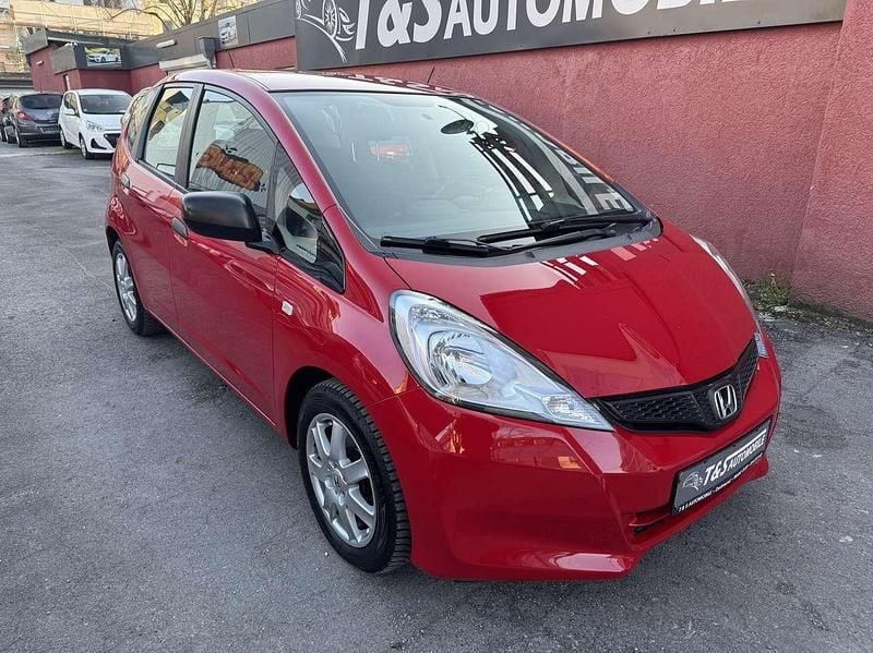 Gebraucht Honda Jazz S Cool 90 PS (66 kW) 2013 Milano red Kleinwagen