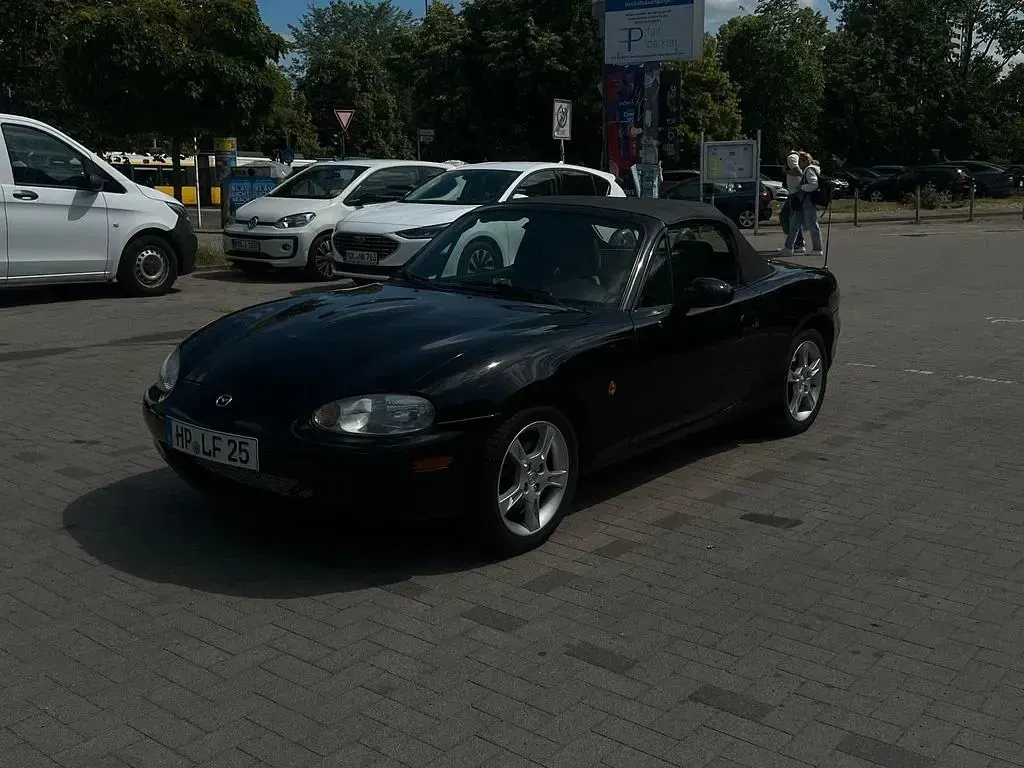 Gebraucht Mazda MX5 110 PS (80 kW) 2000 Schwarz Cabrio