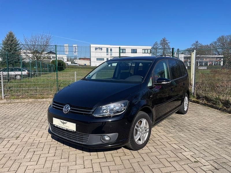 Gebraucht VW Touran Life 105 PS (77 kW) 2014 Schwarz Van / Kleinbus