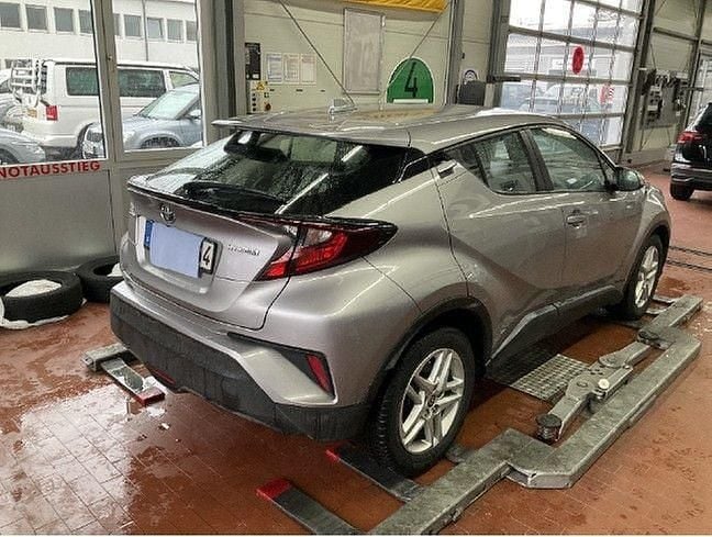 Gebraucht Toyota C-HR 98 PS (72 kW) 2020 Grau SUV