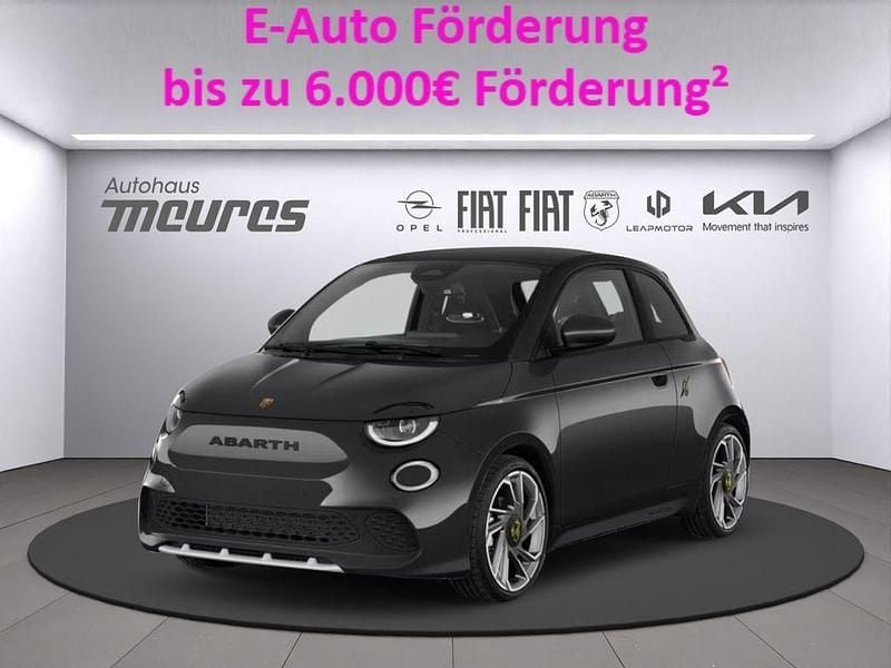 Neu Abarth 500 113 kW (154 PS) 2025 Schwarz SUV