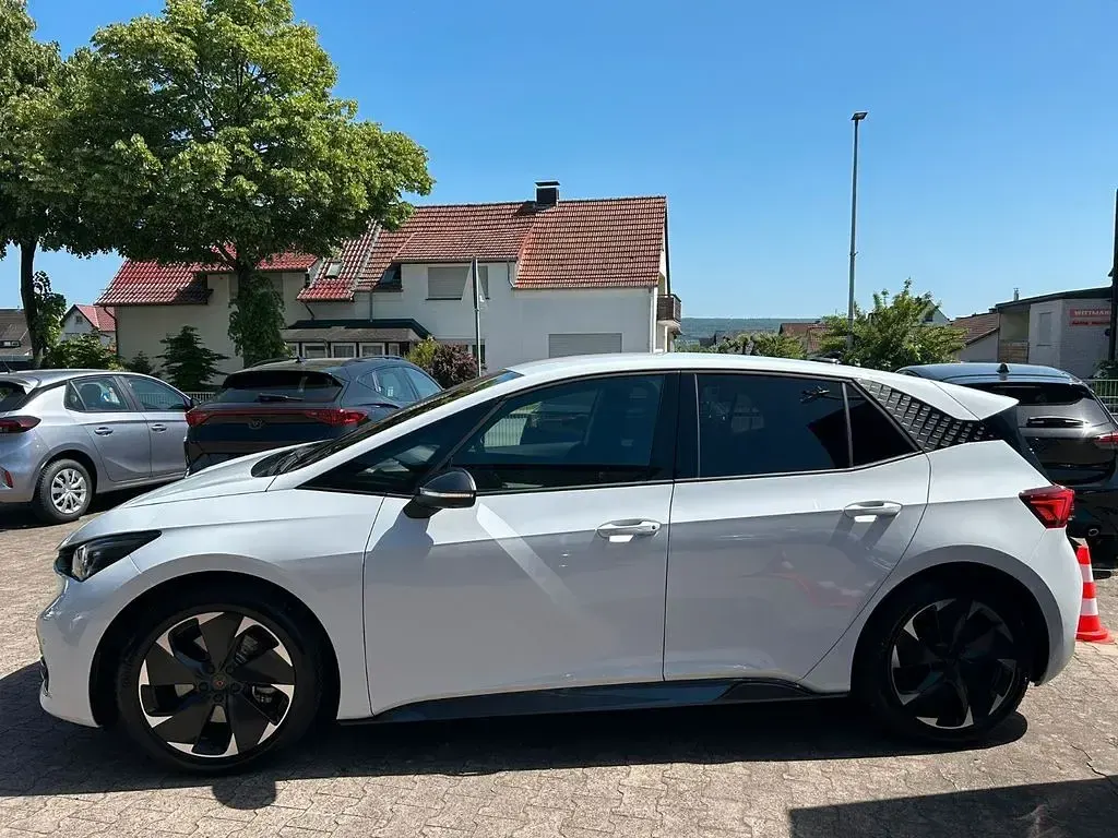 Gebraucht Cupra Born 169 kW (231 PS) 2025 Weiß Kleinwagen