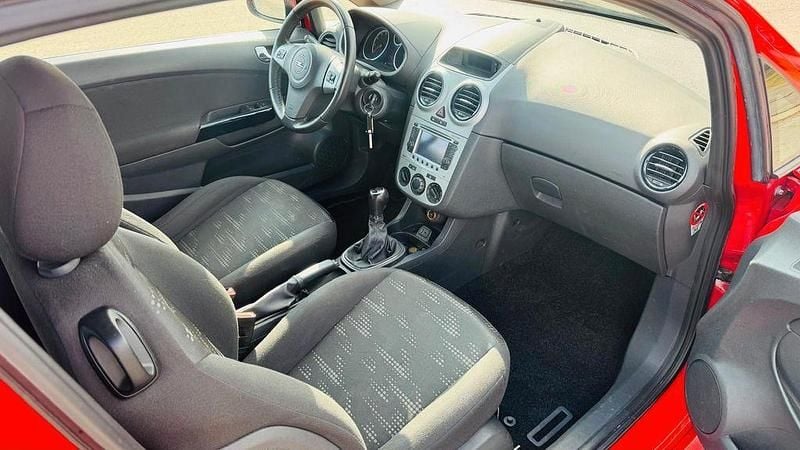 Gebraucht Opel Corsa OPC 101 PS (74 kW) 2011 Rot Kleinwagen