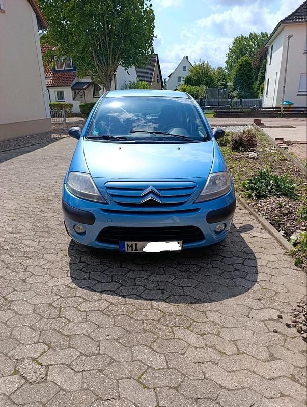Blau Gebraucht 2008 Citroën C3 Kleinwagen | 2.000 € (Fairer Preis) - Bild 1/4