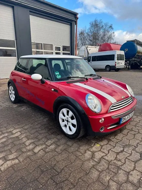 Usata Mini Cooper 116 CV (85 kW) 2005 Rosso Utilitaria