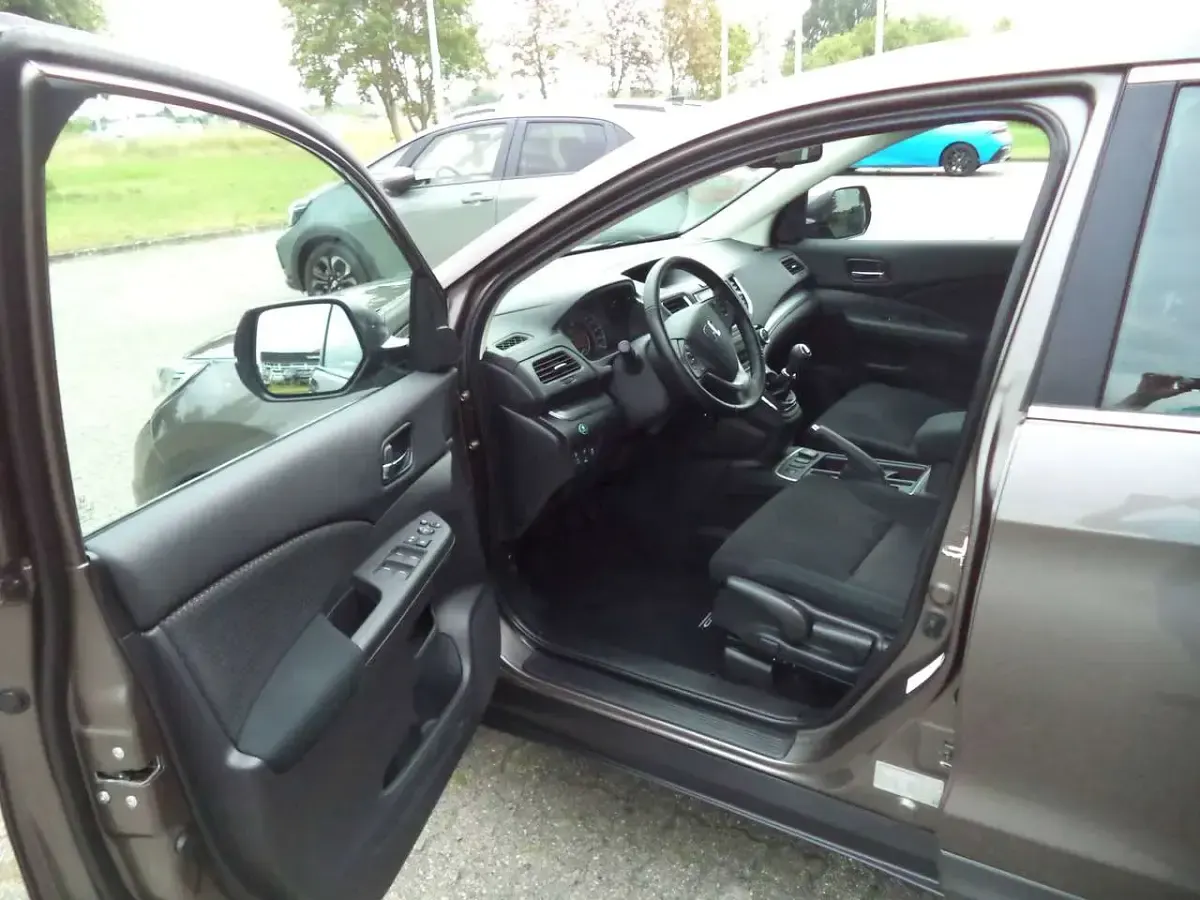 Gebraucht Honda CR-V Elegance 155 PS (114 kW) 2016 Urban titanium m. SUV