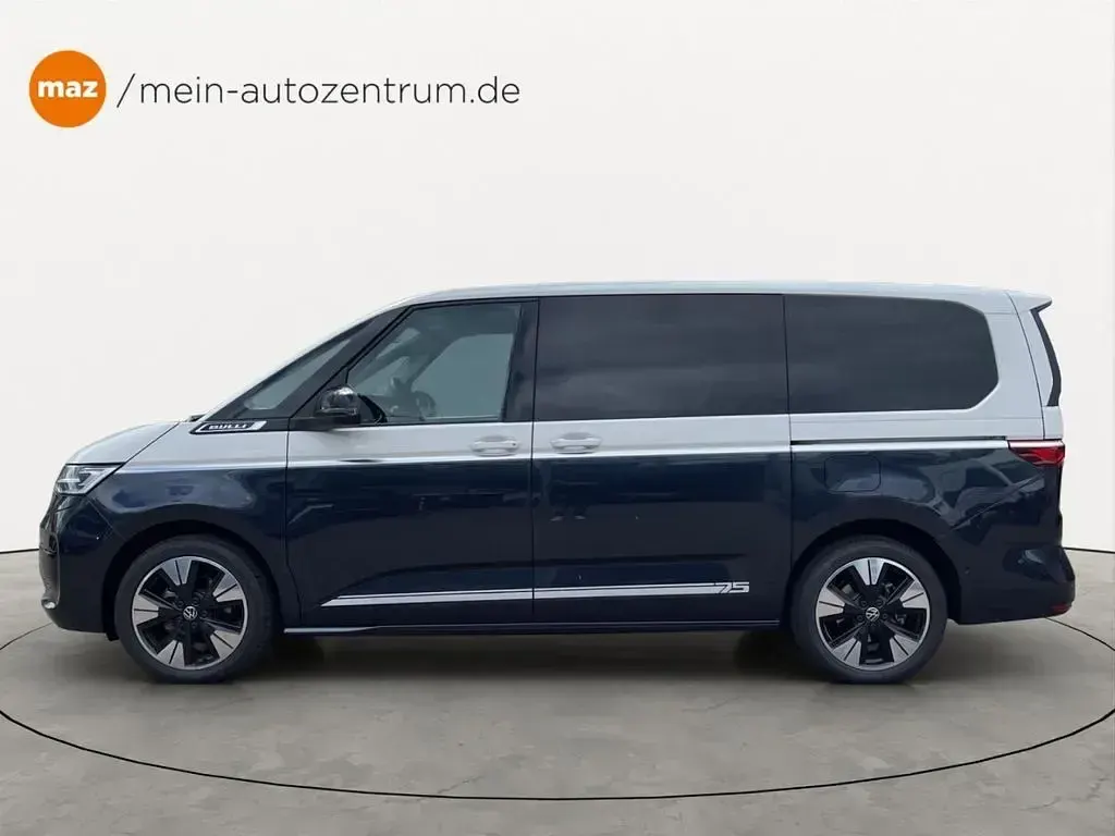 Gebraucht VW Multivan Edition 150 PS (110 kW) 2026 Blau Van / Kleinbus