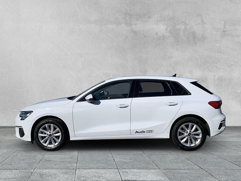 Gebraucht Audi A3 Basis 150 PS (110 kW) 2022 Weiß Limousine