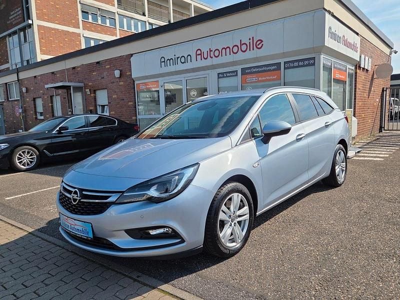 Gebraucht Opel Astra Edition 136 PS (100 kW) 2017 Silber Kombi