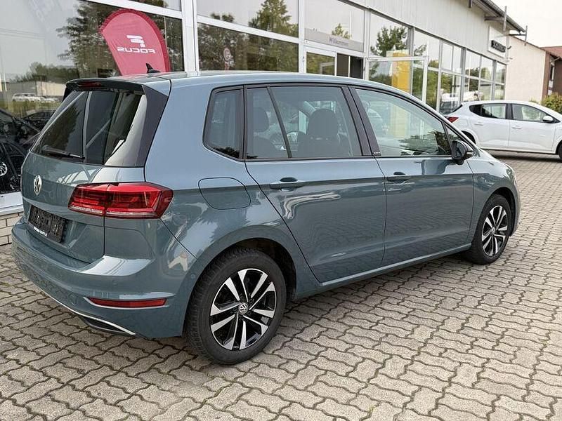 Gebraucht VW Golf Sportsvan IQ Drive 116 PS (85 kW) 2019 Petroleum blue metallic Van / Kleinbus
