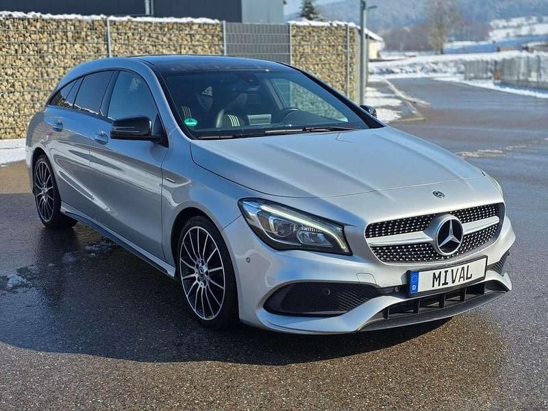 Gebraucht Mercedes CLA200 Shooting Brake AMG 136 PS (100 kW) 2017 Polarsilber  metalliclack Kombi