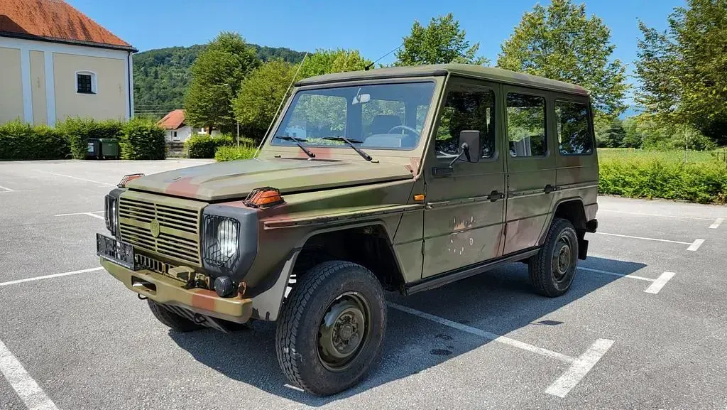 Gebraucht Mercedes G230 126 PS (92 kW) 1992 Grün SUV