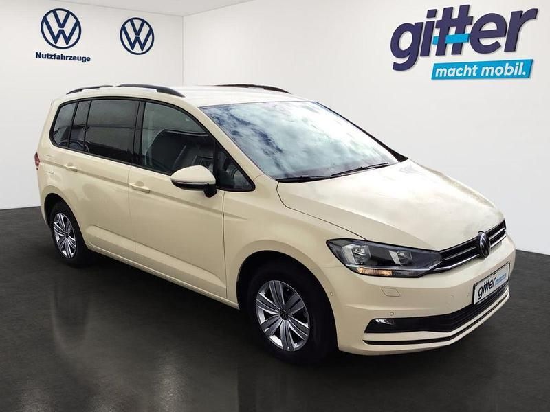 Neu VW Touran Edition 150 PS (110 kW) 2026 Beige Van / Kleinbus