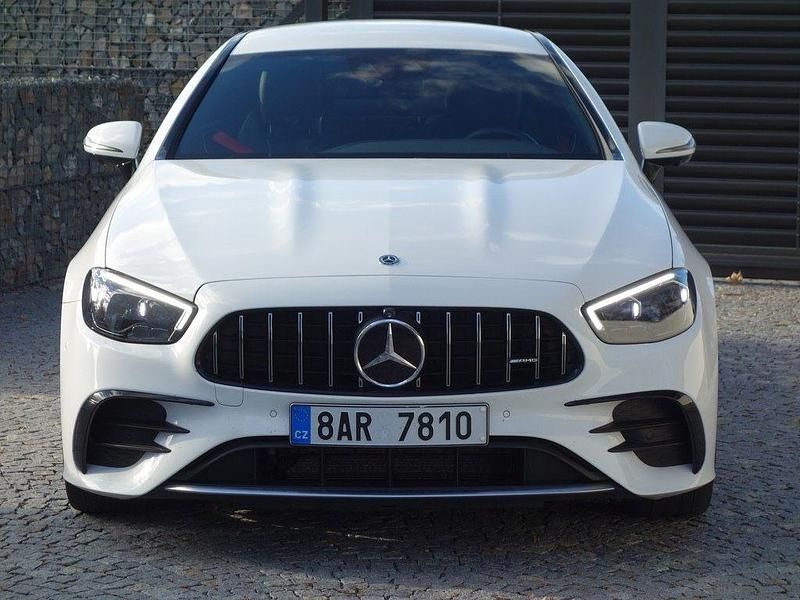 Weiß Gebraucht 2021 Mercedes E53 AMG AMG Coupé | 52.990 € (Superpreis) - Bild 1/4