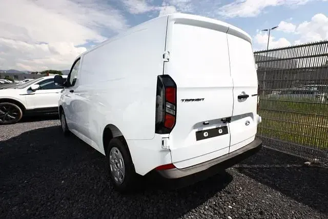 Ny Ford Transit Custom Trend 150 HK (110 kW) 2025 Hvid Van