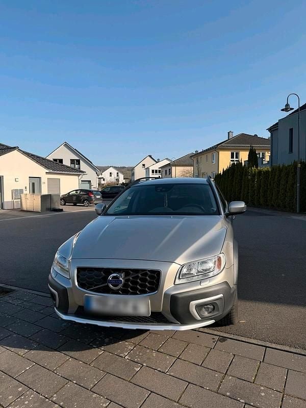 Gebraucht Volvo XC70 181 PS (133 kW) 2015 Gold Kombi