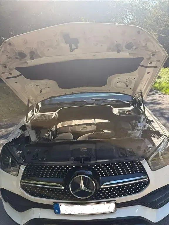 Gebraucht Mercedes GLE300 245 PS (180 kW) 2020 Weiß SUV