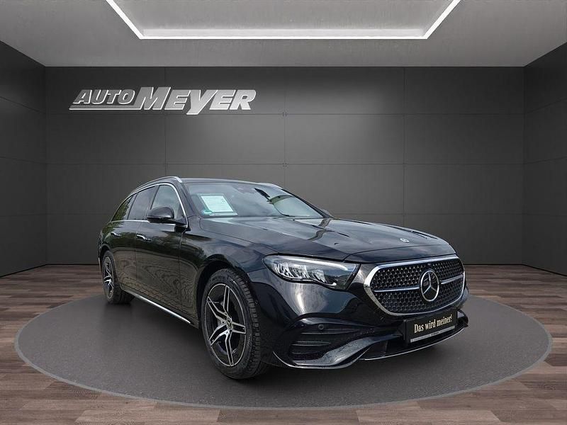 Gebraucht Mercedes E300 AMG 313 PS (230 kW) 2024 Schwarz Limousine