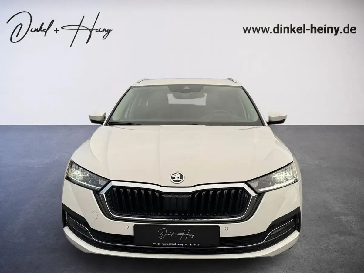 Gebraucht Skoda Octavia Style 116 PS (85 kW) 2023 Weiß Kombi